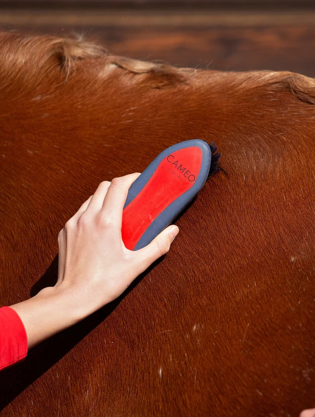 Cameo dandy brush